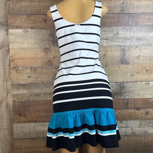 Michael Kors Striped Sleeveless Dress Ruffle Hem White Black Blue Size 4 - Picture 5 of 10